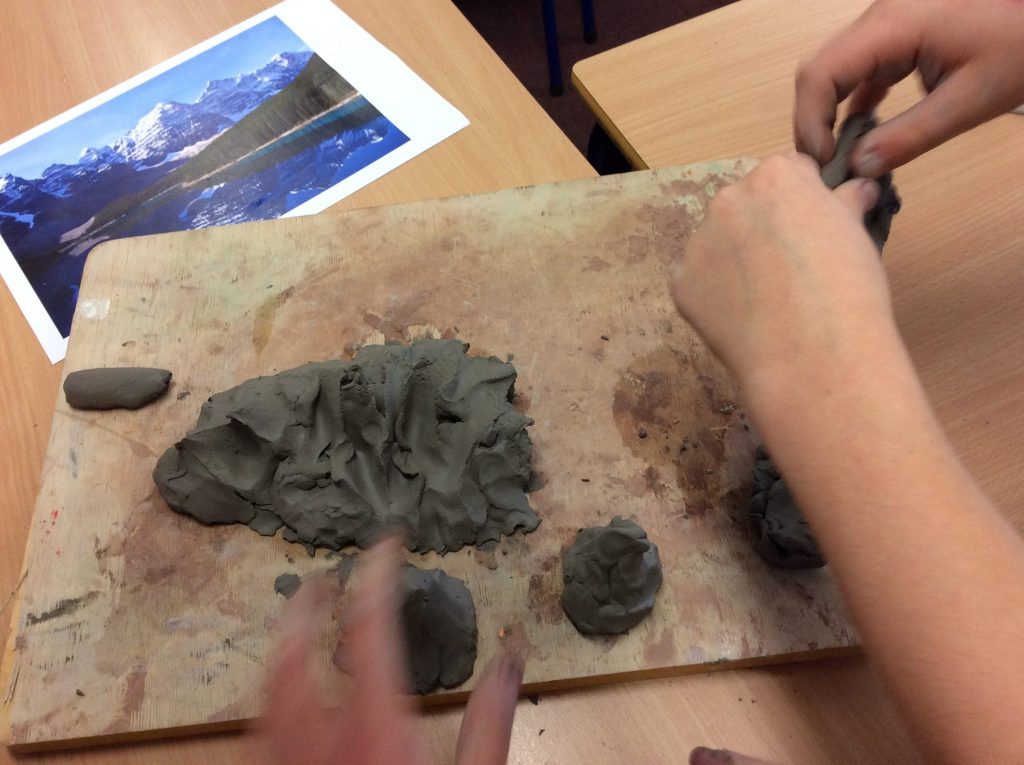 how to make a model mountain with clay